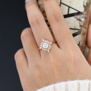 Esmeralda-0.68 Round Moissanite Halo Engagement Ring