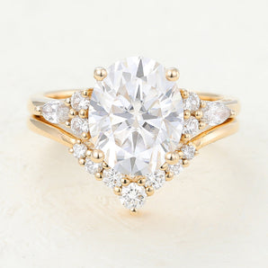 Dominic-3.0 Carats Oval Moissanite Cluster Bridal Ring Set