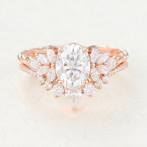 Piper-1.33 Carats Oval Moissanite Cluster Bridal Ring Set