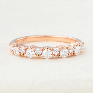 Hunter-0.29 TCW Round Moissanite Vintage Wedding Band