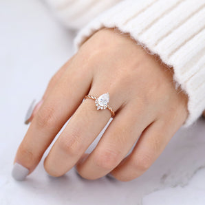 Kate-0.9 Carats Pear Moissanite Cluster Engagement Ring